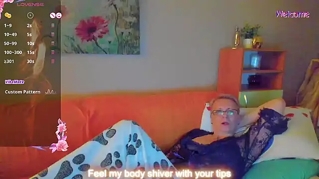 Watch iamyourdream89 live on EroticFlix - High definition streams