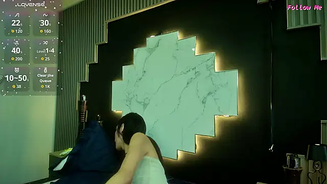 Juliette_Doll_ live sex cam