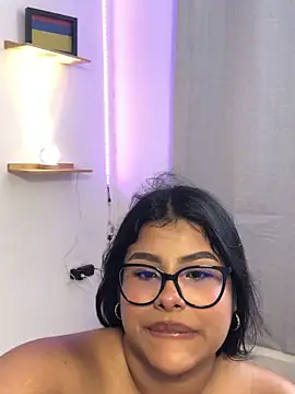 AnaBrowmn live cam on StripChat