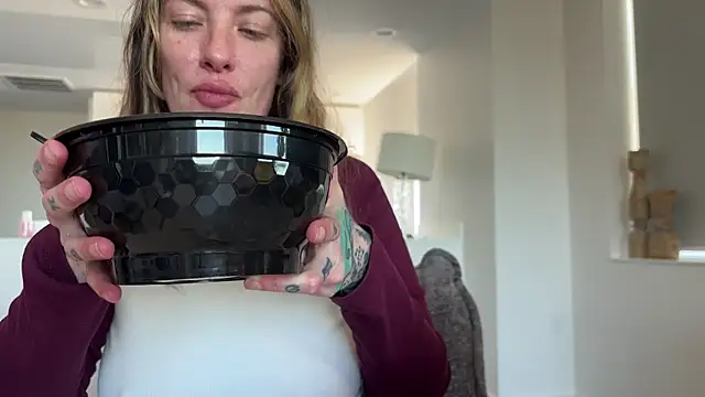 Watch airgeadx live on EroticFlix - High definition streams