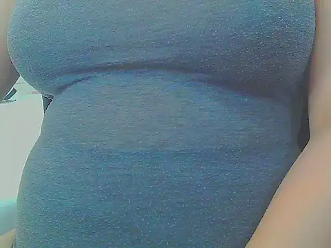 keepmepregnantT webcam