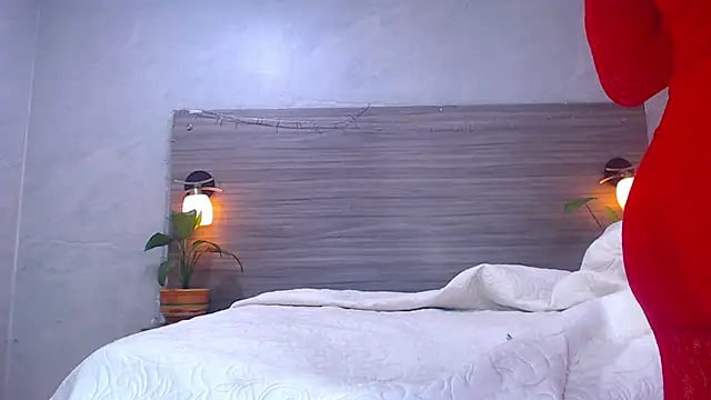 Natasha_And_Savage webcam