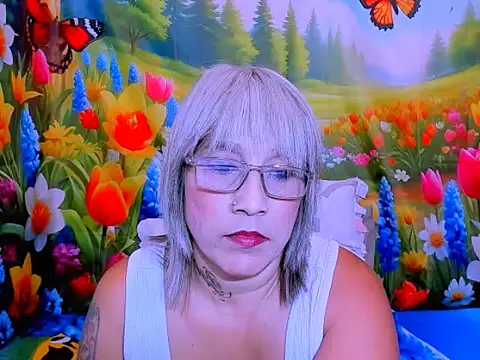 indianroxy webcam
