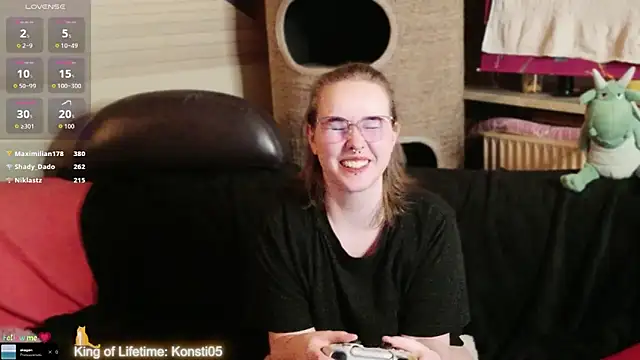 GamerGirl_Eve webcam