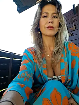 CelynaRoss webcam
