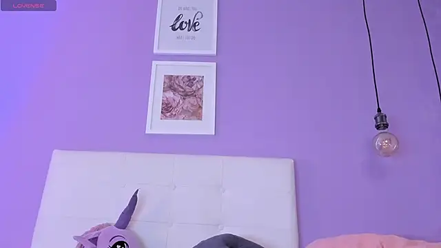 Charlotte11-11 webcam