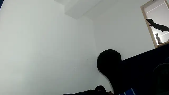 ElCaballeroNegro24 webcam