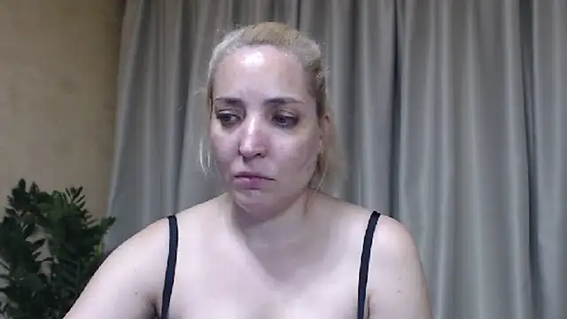 sweetpussy webcam