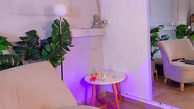 ZoeyPetit webcam