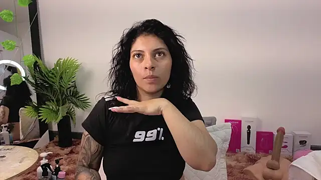 Iam_Issaa webcam