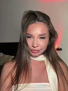 Watch BeautyBella_ live on EroticFlix - High definition streams