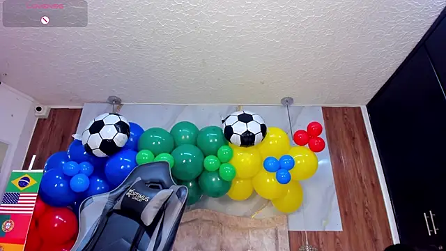 lia_16 webcam