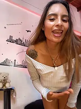 mykaelahoney webcam