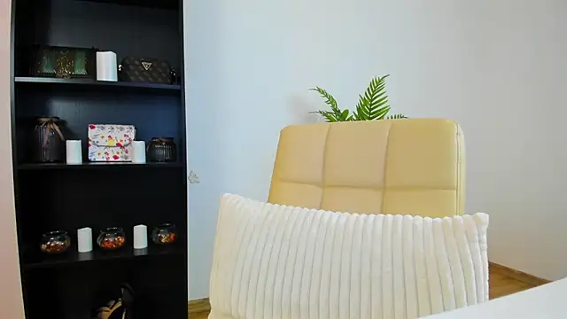 khloe_starrr webcam