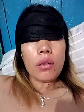 Bristy_BigBoobs live cam on StripChat