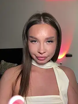 Watch BeautyBella_ live on EroticFlix - High definition streams