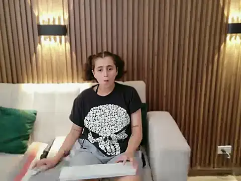 feelena_mysoull webcam