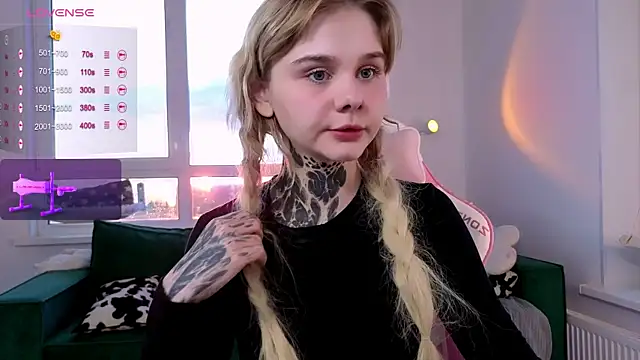 Britney_Lynch webcam