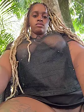 Watch darle_volant live on EroticFlix - High definition streams