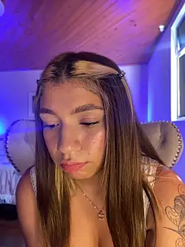 Isabella18_pink webcam