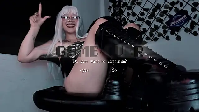 Kora_Red69 webcam