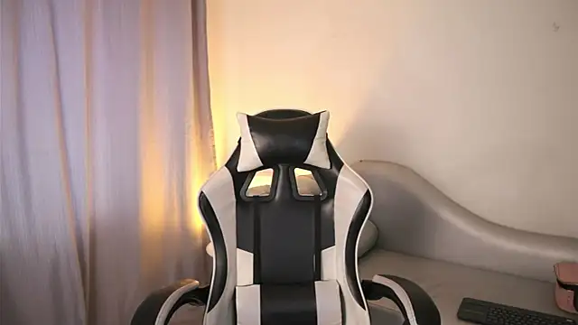 Velvet_Raze webcam