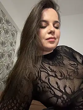 itsDasha live cam on StripChat