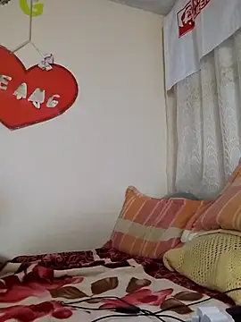 Bunny_and_claid webcam