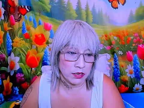 indianroxy webcam