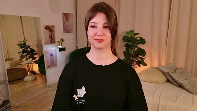 ElizaMild webcam