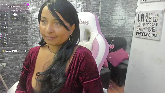 Watch paola_ih live on EroticFlix - High definition streams