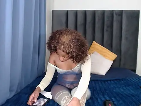 TinyTROUBLEXXXX webcam