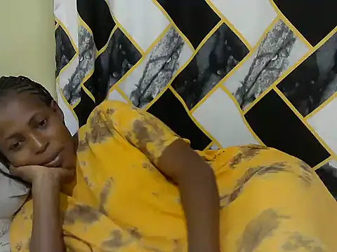 lilmomaa webcam