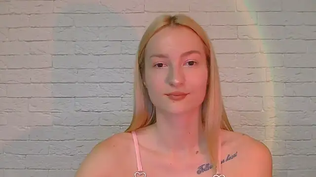 Alice_Sweet_01 live cam on StripChat