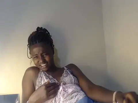 Sexxy-skinny webcam