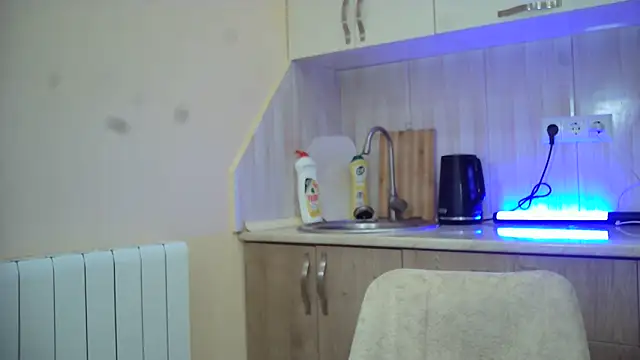 Watch Lady_Joli live on EroticFlix - High definition streams