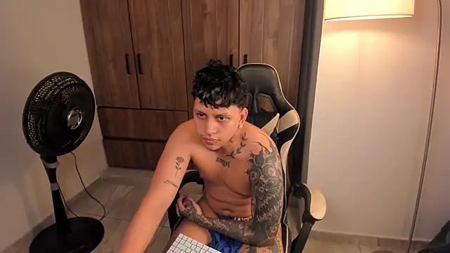 Jake_simons webcam
