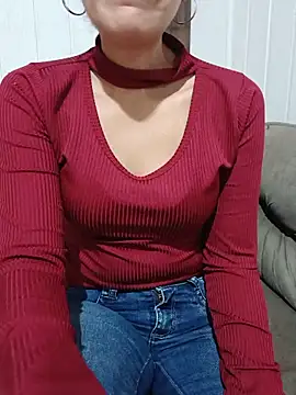 Lupita_sol live cam on StripChat