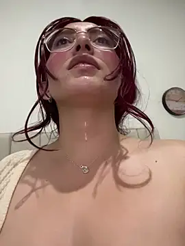 VioletPearson webcam