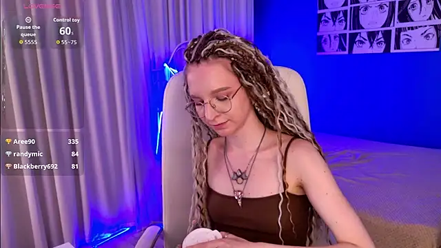 Watch VioletShine live on EroticFlix - High definition streams