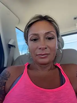 bossyroxy84 webcam