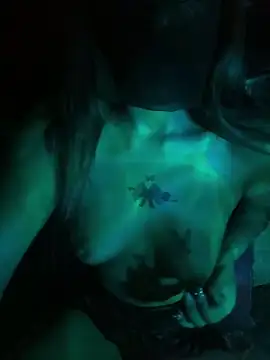 MiNniE_666 webcam