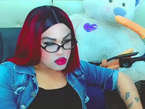 NharaBigCock webcam