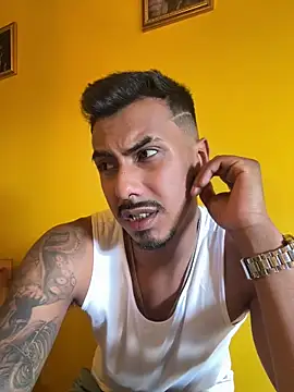 Latinmoster_boss webcam