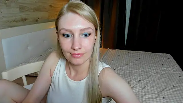 ReginaAmour webcam
