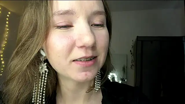 smalllisa webcam