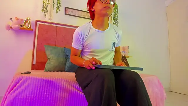 LEE_ROSES webcam