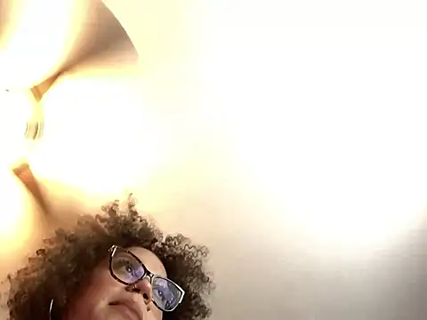 QueenNuttCollector webcam