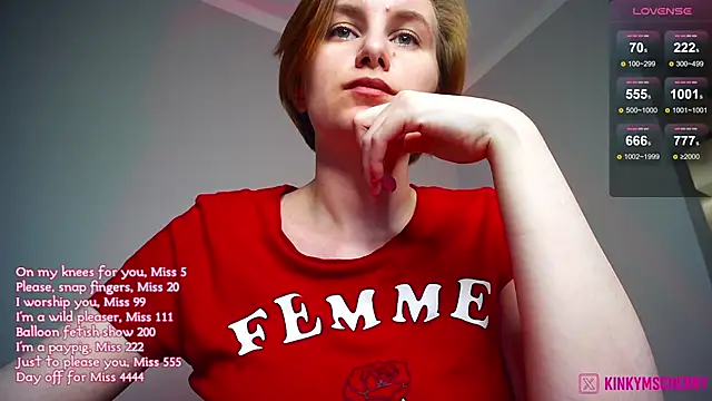 KinkyMissCherry webcam