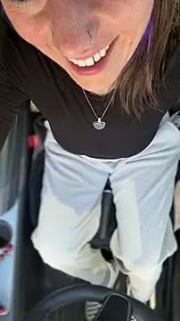 ladylena1 (F milf) - Let’s see how wet you can make me!